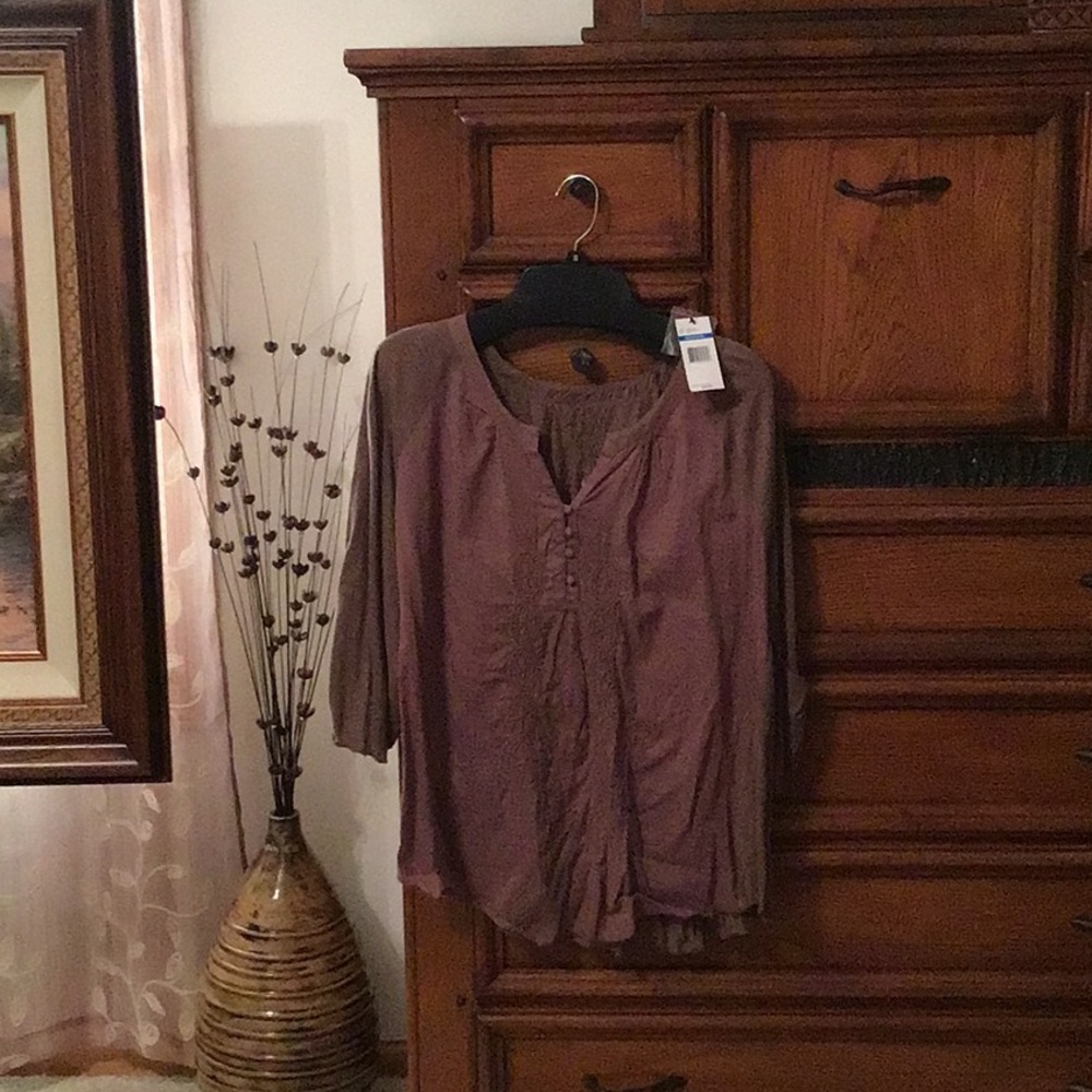 New, size XL, nine W. vintage America collection. New with tags.